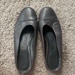 Chic Gray Women's Slip On Flats